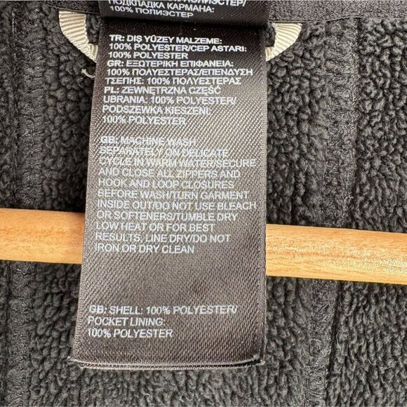 The North Face Womens Full-Zip Fleece Jacket Size S Black Outdoor Camping Hiking - Picture 8 of 11